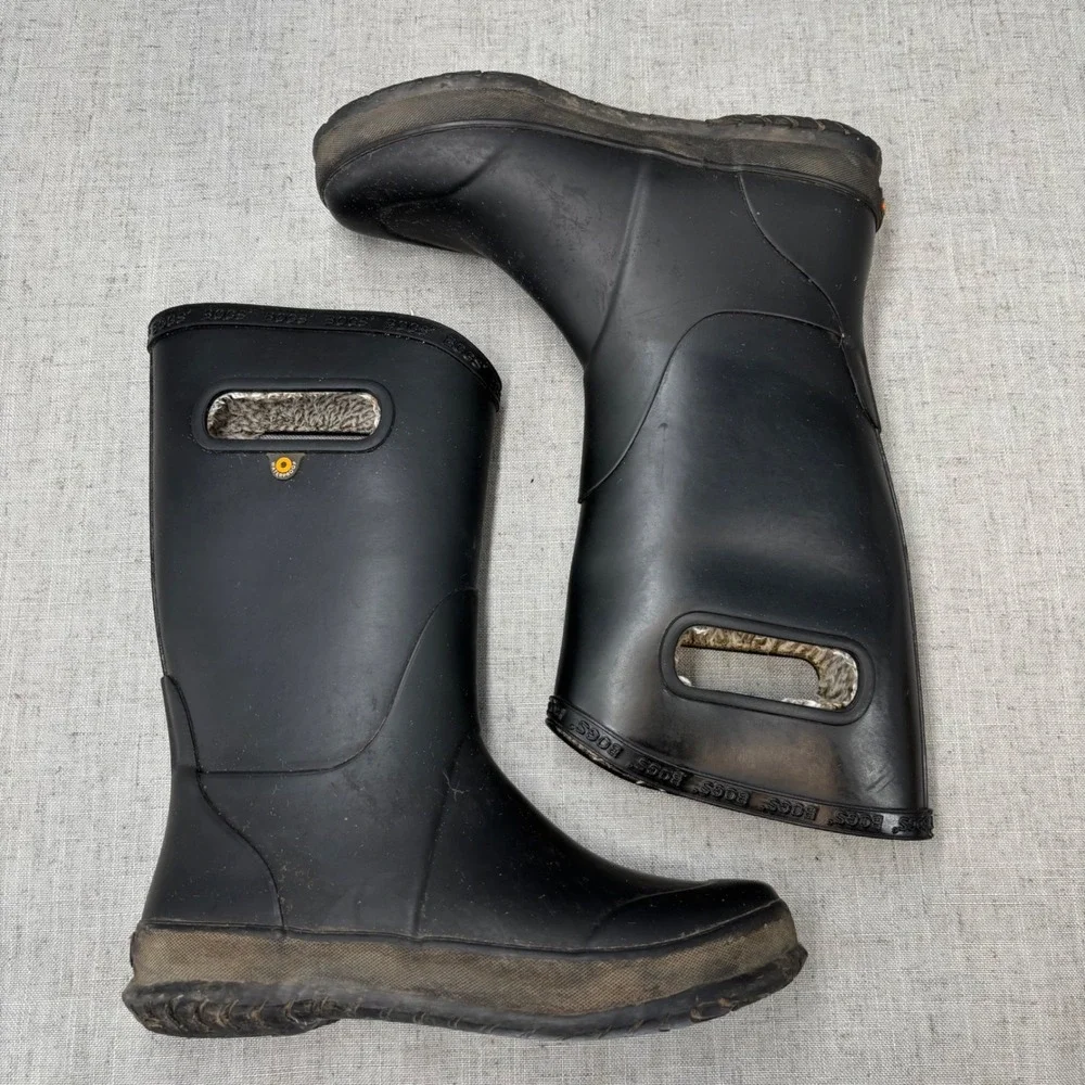 Bogs Unisex Black Plush Lined Rain Boot Snow Boot Waterproof Youth Size 3‎